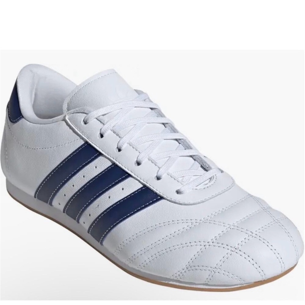 Adidas White and Navy Taekwando sneakers size 6.5 women’s NWOB